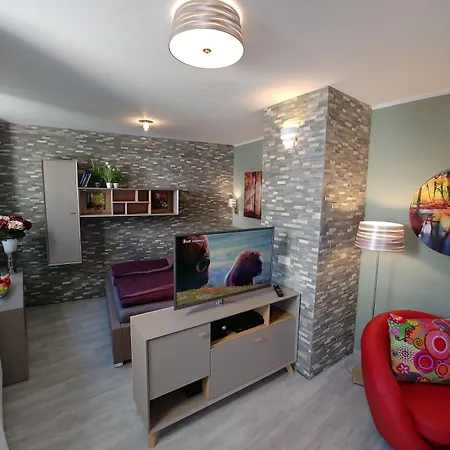 Gapart - Mit Kueche Apartmán *